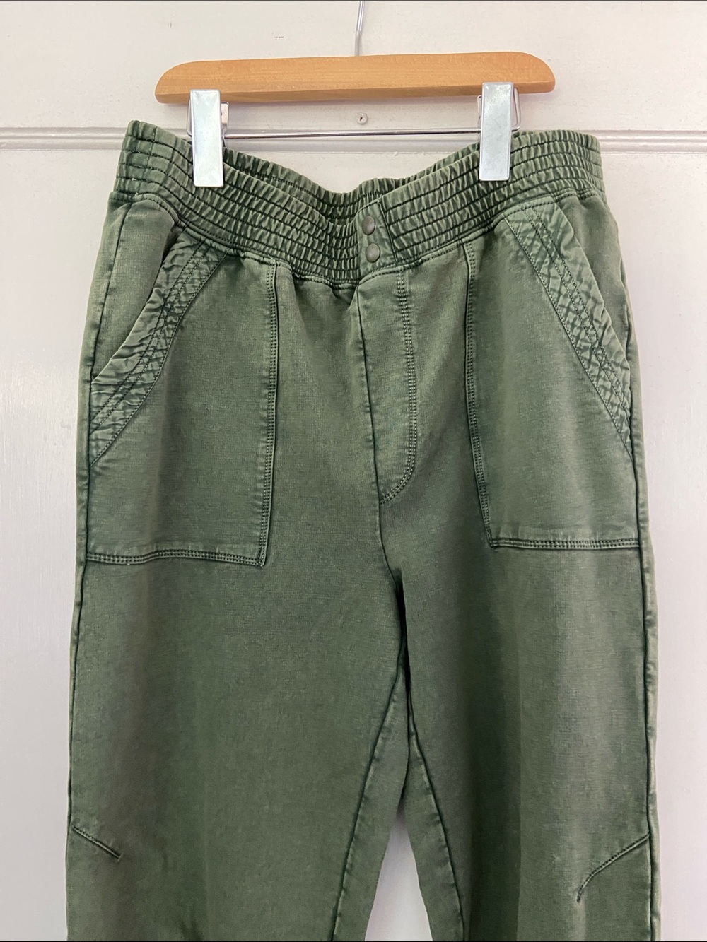 NWT! Anthropologie Olive Green Jogger Pants